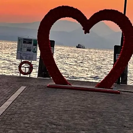 La Magnolia - Private Access, Garden, Views لاتيزي