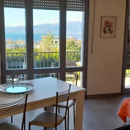 شقة La Magnolia - Private Access, Garden, Views لاتيزي