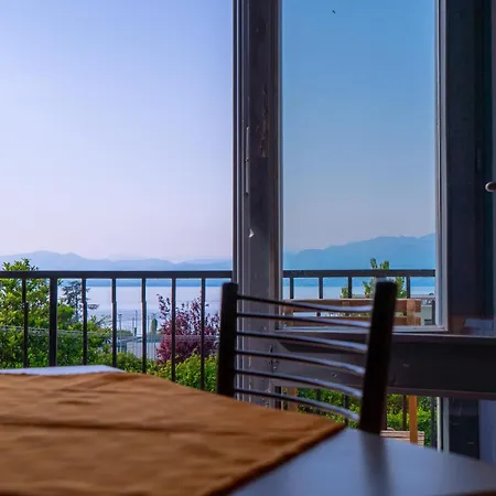 La Magnolia - Private Access, Garden, Views 拉齐塞