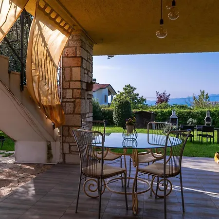 La Magnolia - Private Access, Garden, Views Apartamento Lazise
