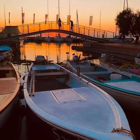 La Magnolia - Private Access, Garden, Views